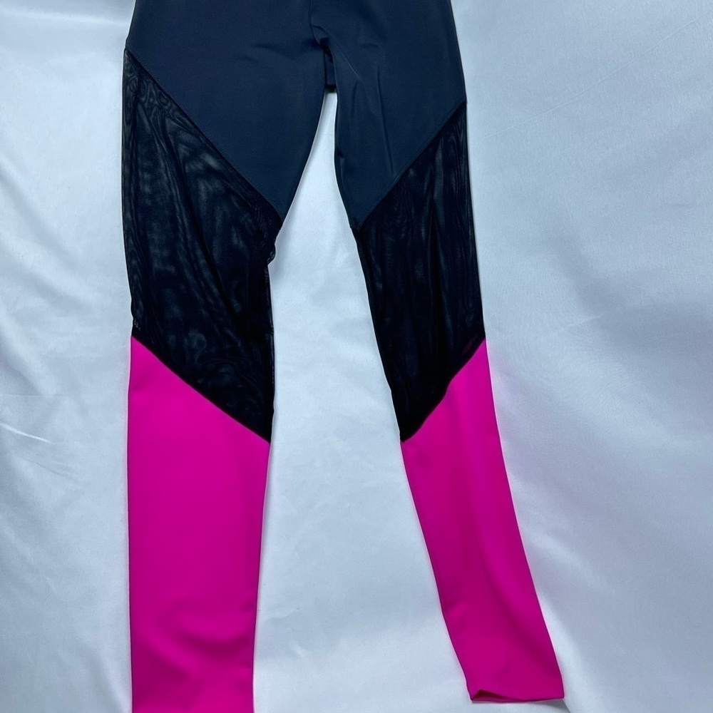 🅽🅴🆆 𝗥𝗔𝗥𝗘 𝐏𝐋𝐀𝐘𝐁𝐎𝐘 x Onzie black fuchsia 💕 mesh track legging, S/M - Picture 12 of 17